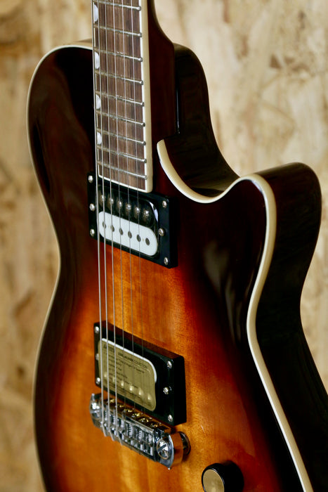 Gretsch Streamliner™ Jet™ Single-Cut Wraparound Bridge, Duo-Tone Burst