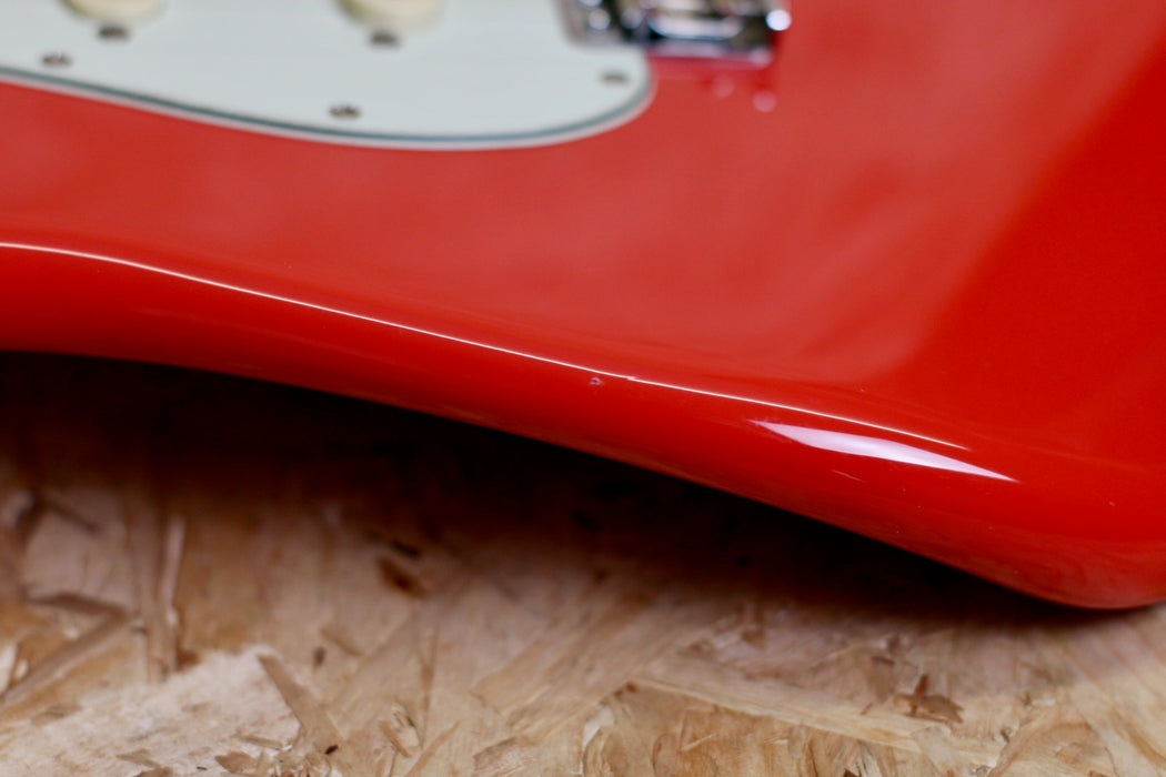 2014 Squier Classic Vibe Simon Neil Signature Stratocaster Fiesta Red - Pre-Owned