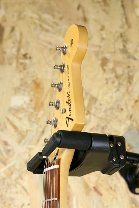 2015 Fender Mex Stratocaster Standard in 3TS Sunburst / Rosewood Board - Pre-owned