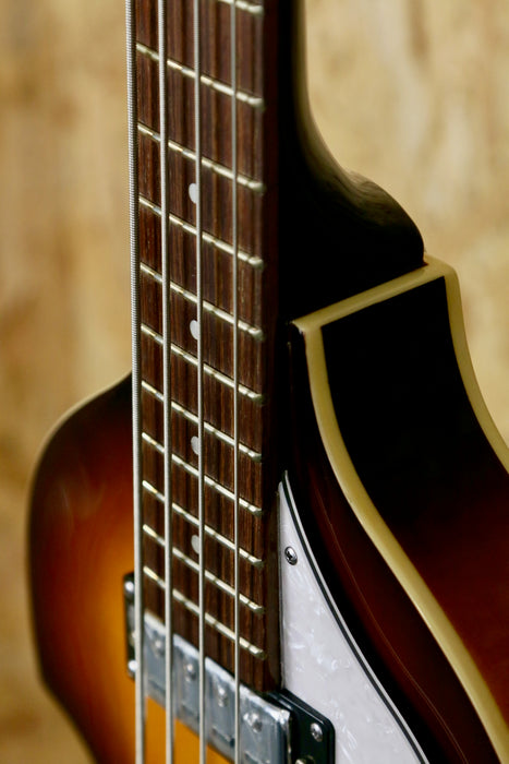 Hofner Ignition Violin Bass Guitar in Sunburst - B-Stock