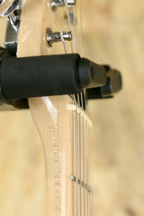 2021 Squier Paranormal Cabronita Telecaster Thinline in 2-Tone Sunburst - Pre-Owned