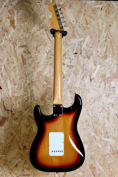 2020 Fender Mex Vintera 60's Stratocaster 3TS Sunburst w/Gigbag - Pre-owned