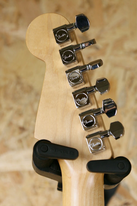 1994/5 Fender Stratocaster STD Made in Japan in 3 Tone Sunburst/Maple - Pre-owned