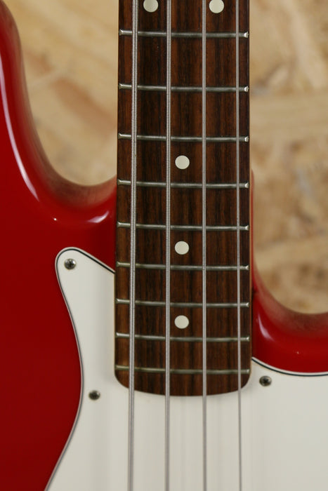 1997 Fender MIM Jazz Bass in Red - Pre-owned