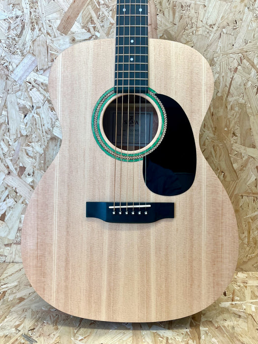 Sigma 000ME Electro Acoustic Guitar - Pre-owned