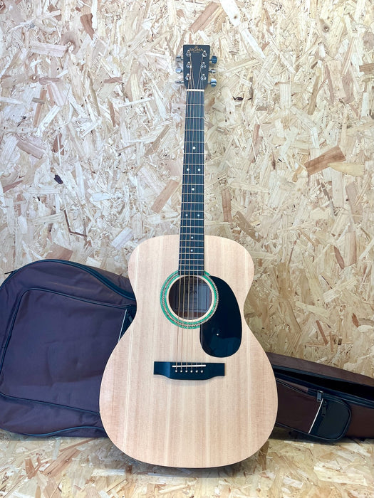 Sigma 000ME Electro Acoustic Guitar - Pre-owned