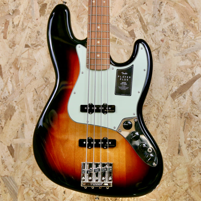 Fender Player Plus Jazz Bass®, Pau Ferro Fingerboard, Active, 3 Colour Sunburst