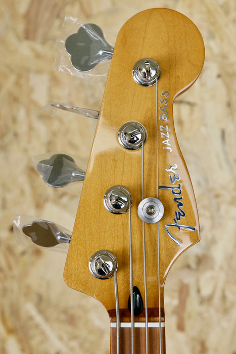 Fender Player Plus Jazz Bass®, Pau Ferro Fingerboard, Active, 3 Colour Sunburst
