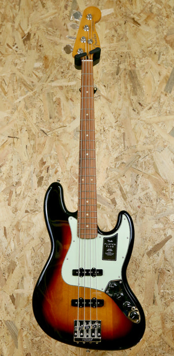 Fender Player Plus Jazz Bass®, Pau Ferro Fingerboard, Active, 3 Colour Sunburst