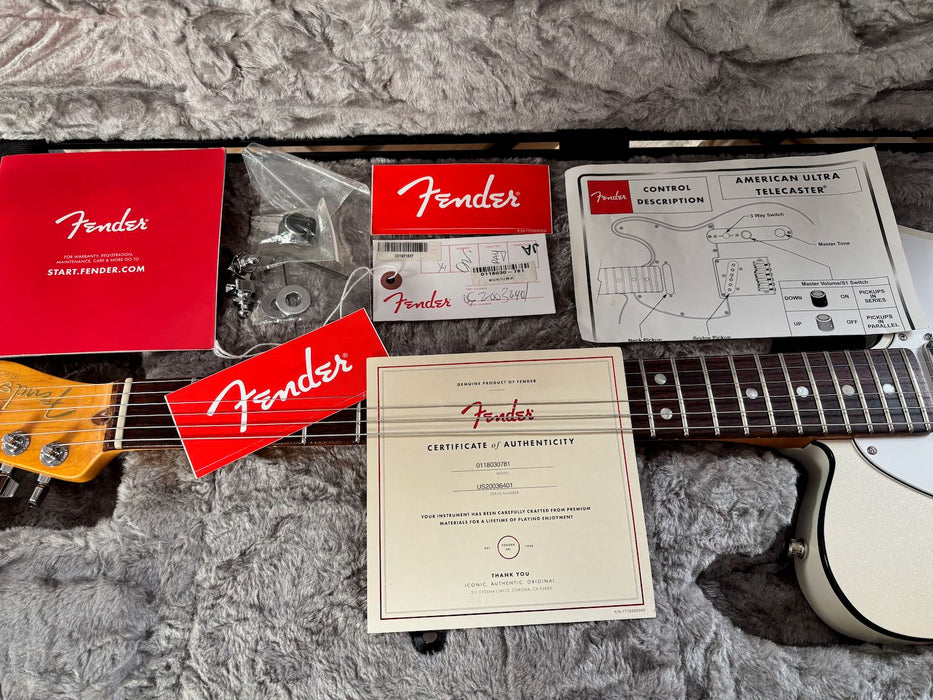 2020 Fender American Ultra Telecaster in Arctic Pearl + Original Case - Pre-owned