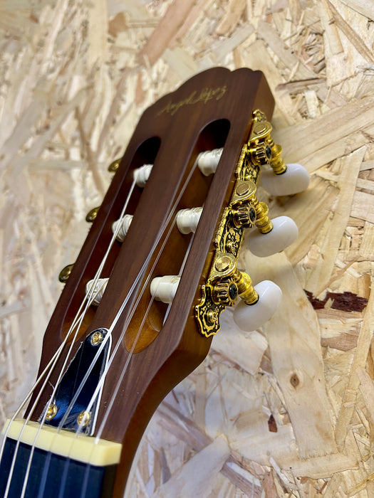 B-STOCK Angel Lopez 4/4 Cutaway Electric Classical Guitar with Solid Body - Natural