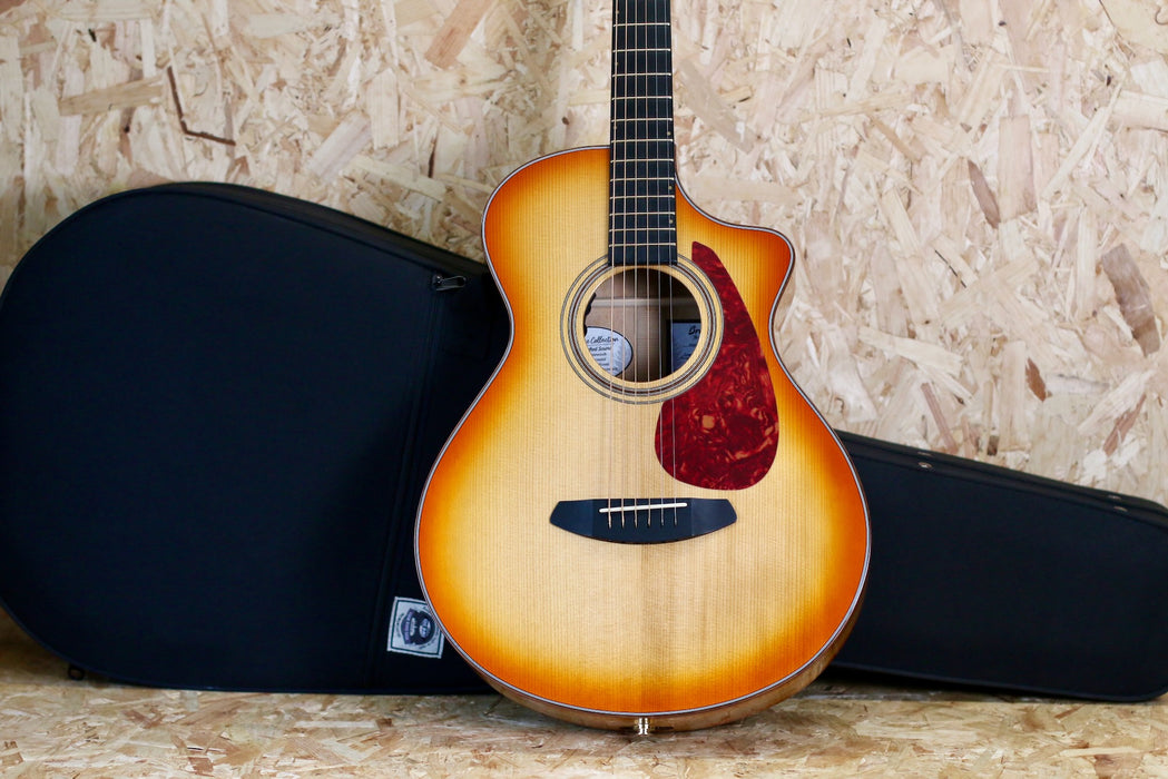 Breedlove Organic Series Concertina Burnt Amber CE w/OSHC - Pre-Owned