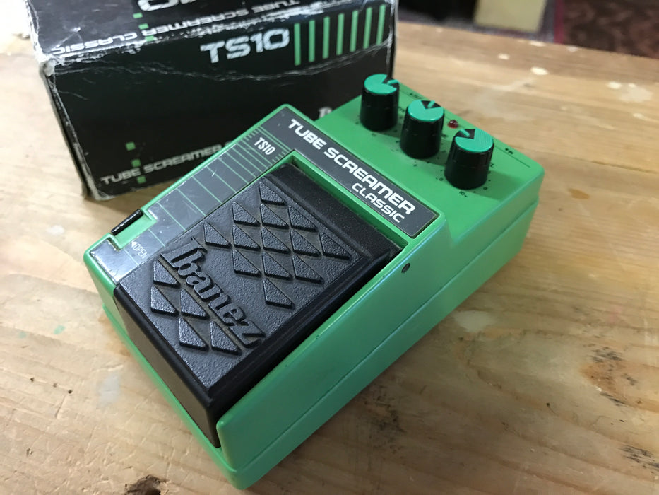 Ibanez TS10 Tube Screamer Classic - Vintage Effect Pedal - Guitar Warehouse